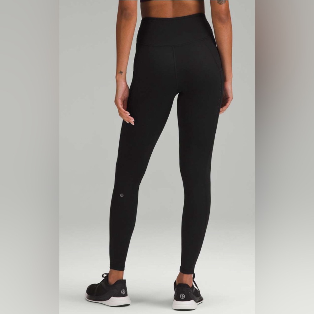 Lululemon Fast and Free High-Rise Fleece Tight 28" *Pockets Black